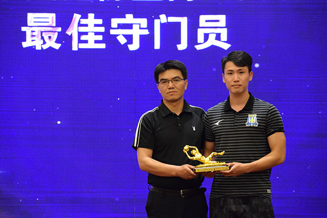 霍姆格伦35+14雷霆轻取爵士 国王送猛龙8连败